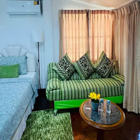 ホテル Ree House@Soi Cowboy-Asoke Bts-Mrt