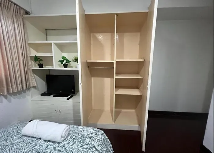 게스트하우스 Ree House Sukhumvit Adults Only Near Mrt 방콕