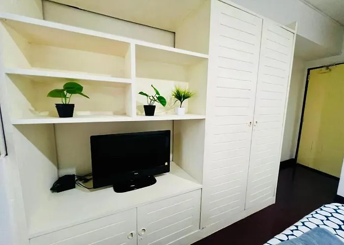 게스트하우스 Ree House Sukhumvit Adults Only Near Mrt 3*