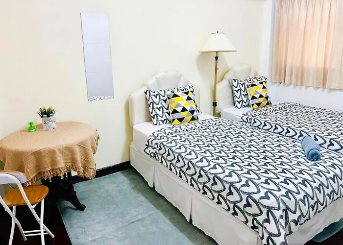 Ree House Sukhumvit Adults Only Near Mrt 3*