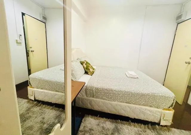 게스트하우스 Ree House Sukhumvit Adults Only Near Mrt 방콕