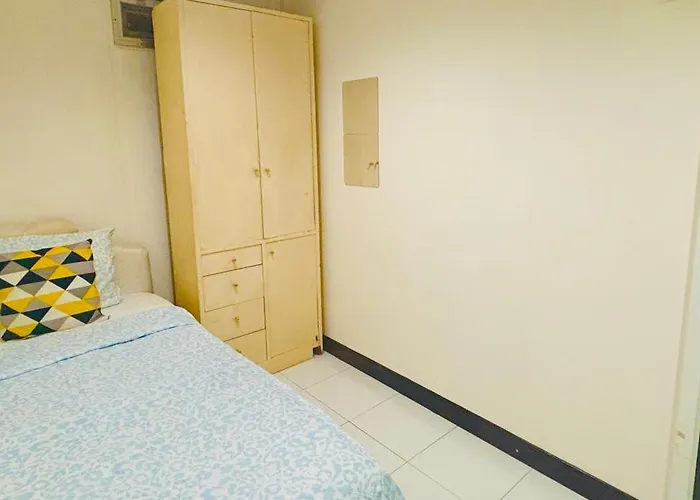 Ree House Sukhumvit Adults Only Near Mrt 방콕