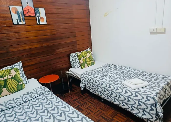 Ree House Sukhumvit Adults Only Near Mrt 게스트하우스