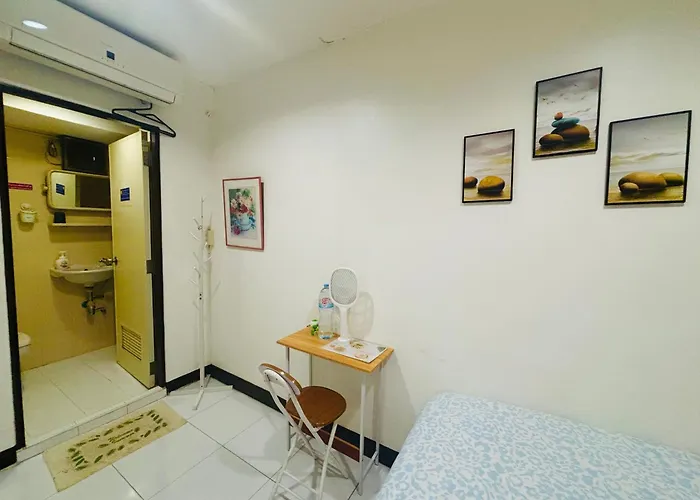Ree House Sukhumvit Adults Only Near Mrt