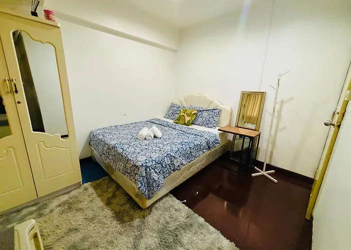 게스트하우스 Ree House Sukhumvit Adults Only Near Mrt 3*
