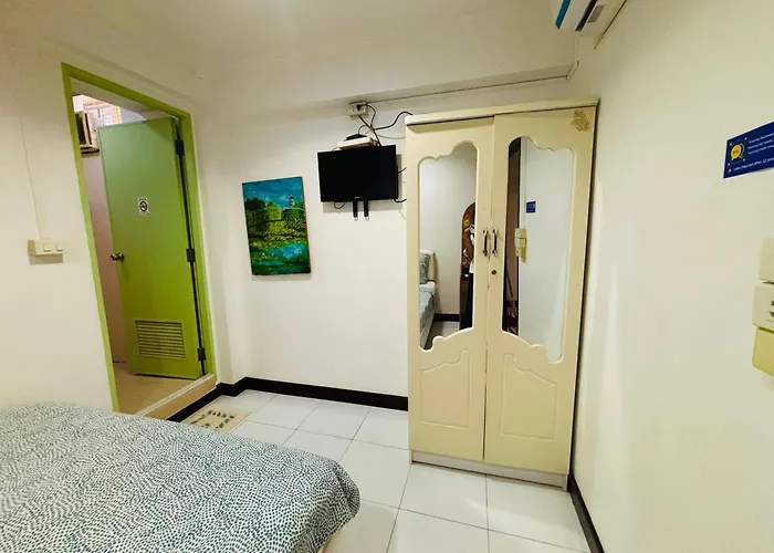 게스트하우스 Ree House Sukhumvit Adults Only Near Mrt